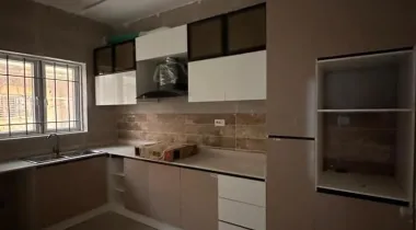 2Bedroom Terrace Duplex With a Bq  Location: Orchid