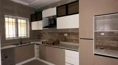 2Bedroom Terrace Duplex With a Bq  Location: Orchid