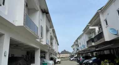 4bedroom  terrace duplex