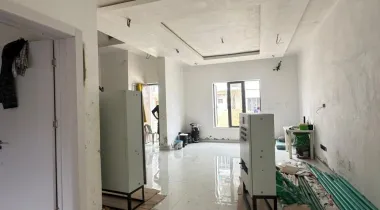 4 bedroom terrace with bq, swimming pool, children playground, Gymn house.