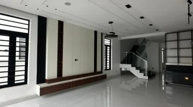 5 BEDROOM FULLY DETACHED DUPLEX WITH BQ, SWIMMING POOL, PENTHOUSE TERRACE WITH GATE HOUSE