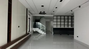 5 BEDROOM FULLY DETACHED DUPLEX WITH BQ, SWIMMING POOL, PENTHOUSE TERRACE WITH GATE HOUSE