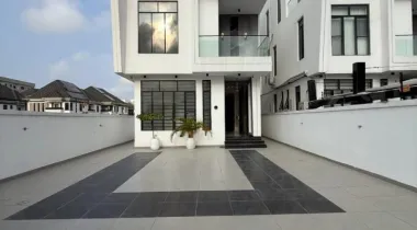 5 bedroom duplex with pool, Cinema, office/study, rooftop terrace, security house &amp; bq