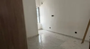 Single room upstairs  available for rent in a shared apartment