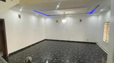 *3 Bedroom Terrace Duplex*