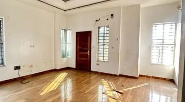 Luxury spacious 4 bedroom en-suite duplex with BQ for rent
