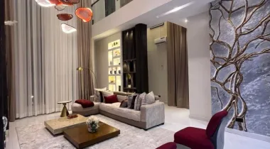 5 Bedroom Fully Detached Duplex