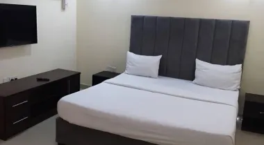 5-Bedroom Fully furnished terrace duplex with Swimming pool