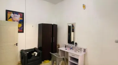 Single room upstairs 