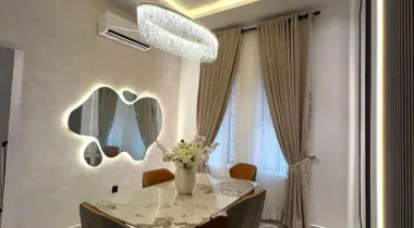 LUXURIOUS 3 BEDROOM DUPLEX