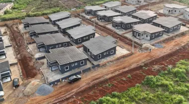 Queens Homes Mowe/Ofada offers you a one-of-a-kind land space in which exquisite apartments carry the gorgeous signature of readiness, designed exclusively to suit your taste.