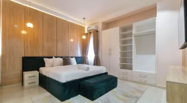 3 Bedroom Apartments