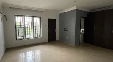 4 Bedroom Terrace Duplex