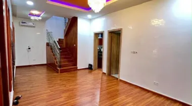 FURNISHED 4 BEDROOM TERRACED DUPLEX