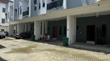 4 Bedroom  terrace duplex