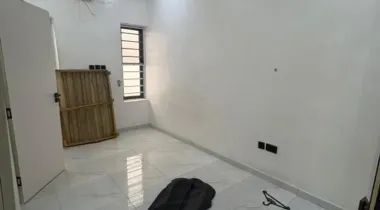 4 BEDROOM SEMI DETACHED DUPLEX FOR RENT