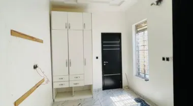 4 bedroom semi detached duplex