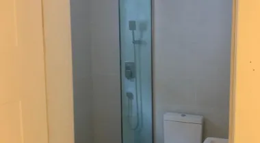 Fully service  4bedroom Terrace Duplex with fitted kitchen with amenities, large living room, swimming pool, gym, 24hrs of Electricity and security everyday and ample packing space  Location: ikate Lekki Lagos