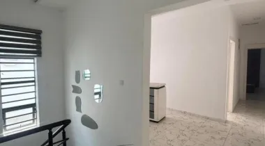 4 BEDROOM SEMI DETACHED WITH BQ AT ORCHID