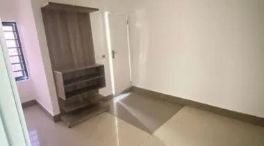 1 bedroom (mini flat ) in a secure estate