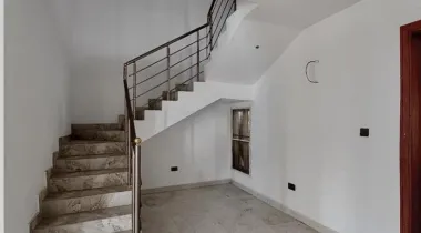 ONIRU V.I, LAGOS | 5 BED | N500M📌 4 Units of these 5 Bedroom Maisonette for sale