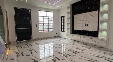 4 BEDROOM FULLY DETACHED DUPLEX FOR RENT!!!