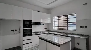 4 Bedroom Detached Duplex