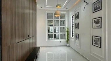 LUXURY 5BEDROOM FULLY DETACHED DUPLEX FOR SALE.