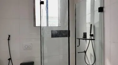 BEDROOM FULLY DETACHED DUPLEX FOR SALE