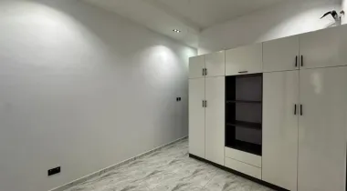 5 Bedroom Fully Detached Duplex