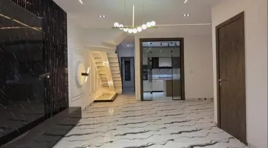 4 Bedrooms Semi Detached Duplex