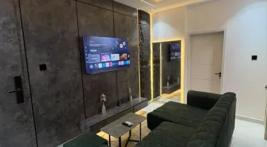Brand new 1 bedroom apartment with balcony Yaba