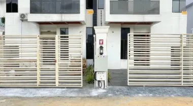 4 BEDROOM SEMI DETACHED HOME LOCATED AT CHEVRON LEKKI LAGOS FOR SALE