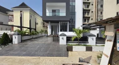 EXQUISITELY FINISHED LUXURY  6 BEDROOM FULLY DETACHED DUPLEX WITH ROOFTOP TERRACE FRONT &amp; BACK, SWIMMING POOL, GYM, CINEMA, PENT FLOOR KITCHENETTE, HOME OFFICE, BOX ROOM AND BQ etc. Siting on 420sqm