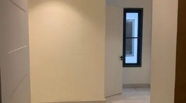 Fully service  4bedroom Terrace Duplex with fitted kitchen with amenities, large living room, swimming pool, gym, 24hrs of Electricity and security everyday and ample packing space  Location: ikate Lekki Lagos