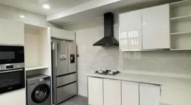 2 BEDROOM APARTMENT WITH A BQ