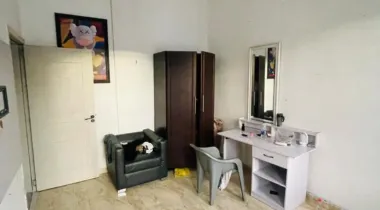 Single room upstairs 