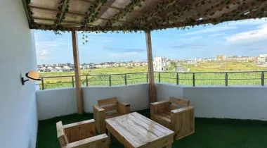 5/6 Bedroom Fully Detached Duplex For Sale