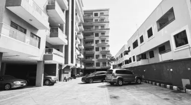 Luxury 4-Bedroom Duplex Terrace for Rent