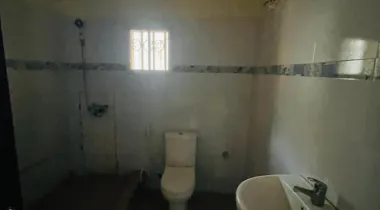 3 bedroom flat  Upstairs