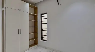 5 BEDROOM FULLY DETACHED DUPLEX WITH BQ FOR SALE