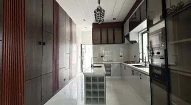 5 Bedroom Fully Detached Duplex