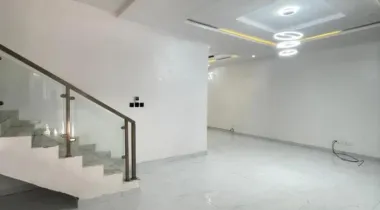 Exquisite 3 Bedroom Terrace Duplex