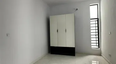 4 semi detached duplex