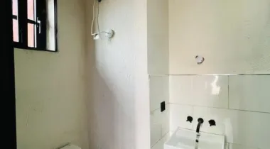 1/2 BED || 150/300 MILLION || LEKKI PHASE 1, LAGOS