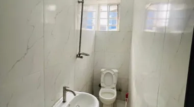 Spacious Mini Flat available for rent