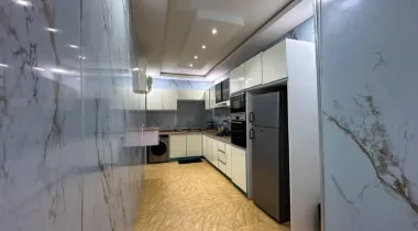 Outstanding 2bedroom apartment is up for LEASE — Ready to move in