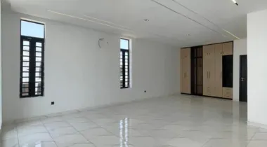 4 semi detached duplex