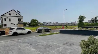 IKATE LEKKI | 5 BED | N950M 5 BEDROOM HOME WITH SWIMMING POOL, ROOF TOP TERRACE FOR SALE