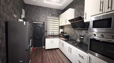 Fully furnished 4bedroom terrace duplex with 5kv solar